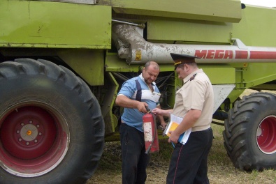 В Криворожском районе проведен рейд по безопасности при сборе урожая