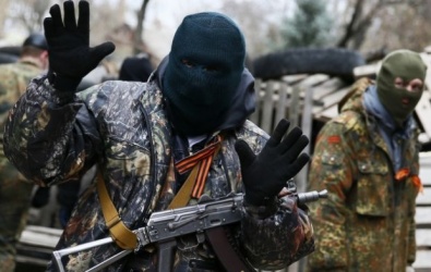 Донецкие сепаратисты ввели военное положение и комендантский час