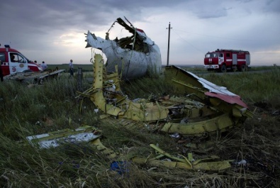 На месте катастрофы Boeing-777 найдены 251 тело и 66 фрагментов тел