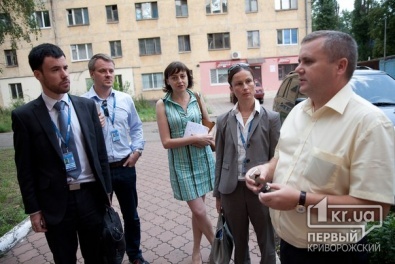 В рамках рабочего визита представители ОБСЕ посетили офис нардепа от КПУ в Кривом Роге