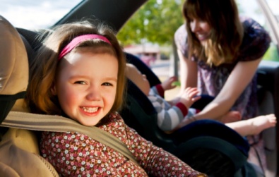 ГАИ Днепропетровщины беспокоится о безопасности детей в автомобиле