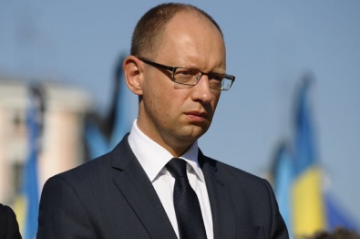В 2014 году в Украине уволили 28 тыс. чиновников, - Яценюк