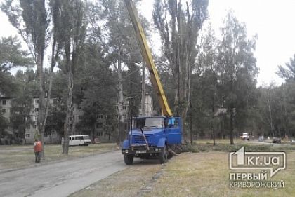 В Кривом Роге в жилых домах сгорела почти вся бытовая техника. Люди винят КП «Послуга»
