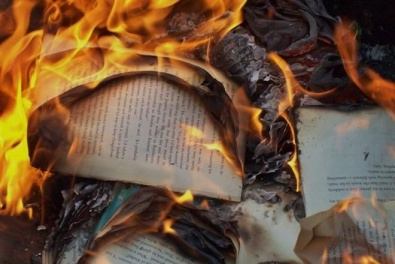 Свидетели событий: На базе «Беркута» в Кривом Роге сжигают документы?