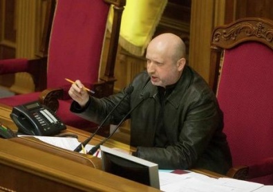 Верховная Рада уполномочила Турчинова подписывать законы Украины