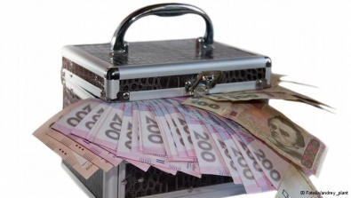 Поддавшись панике, украинцы забрали из банков 30 млрд гривен