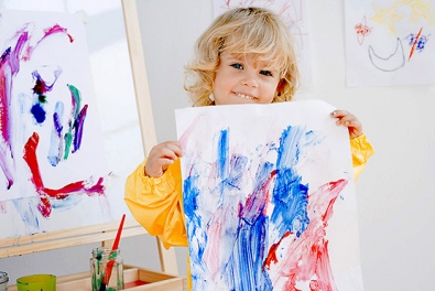 Криворожане отправились на выставку детского рисунка «Соборы наших душ»