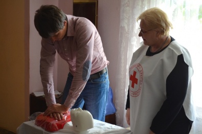 На Днепропетровщине молодых ученых научили оказывать первичную медицинскую помощь