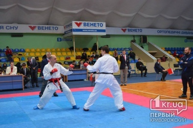 Криворожская школа традиционного каратэ вновь оказалась лучшей в Украине