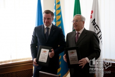 Метинвест и городские власти Кривого Рога подписали соглашение о социальном партнерстве на 2014 год