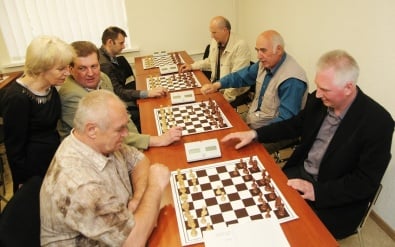 Шахматисты Кривого Рога получили в подарок обновленный клуб «Феррум»