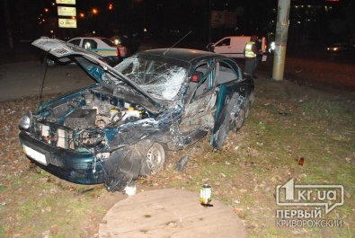 Серьезное ДТП в Кривом Роге: Столкнулись "Daewoo" и "Mercedes-Benz"