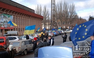 В Украине запретят ездить колоннами более 5 авто