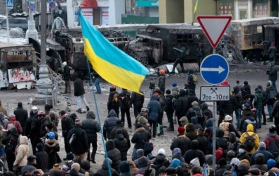 Крымская власть просит Януковича ввести чрезвычайное положение в Украине