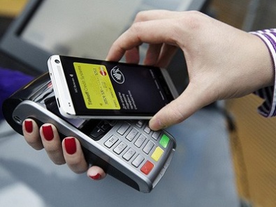 Украинцы станут более «продвинутыми» и смогут осуществлять платежи через смартфоны