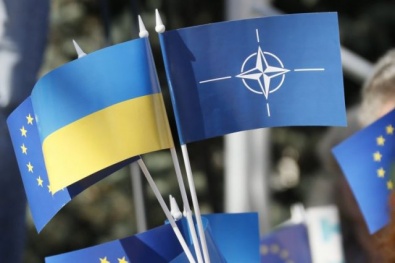 Украина будет готовиться к ЕС и НАТО не менее 6-ти лет, – Порошенко