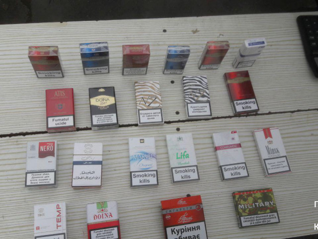 В Кривом Роге парень незаконно торговал сигаретами