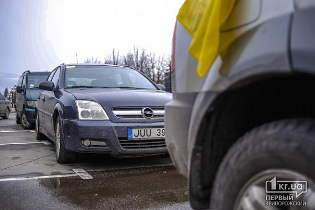 В Украине могут ввести новые правила растаможки авто