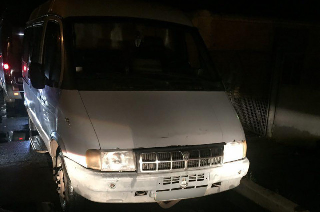 Криворожские патрульные задержали владельца ГАЗ, из которого заправляли другие авто
