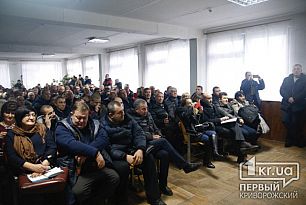 Себестоимость проезда в коммунальных автобусах Кривого Рога - 10 гривен