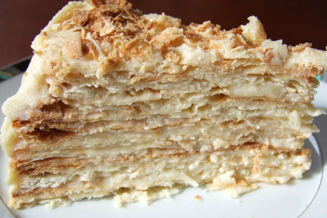 Криворожане утверждают, что отравились тортом, названным в честь французского императора