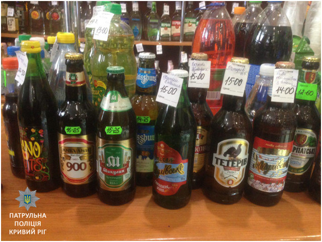 В двух магазинах Кривого Рога продавали алкоголь без лицензии