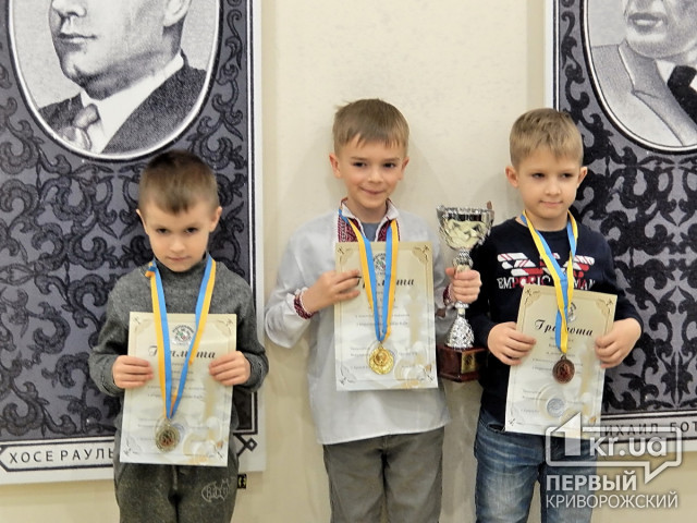 Маленькие криворожские шахматисты отправятся защищать честь города в Днепр