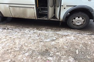 Чиновники пгт под Кривым Рогом требуют от перевозчика объяснений и выполнений условий договора