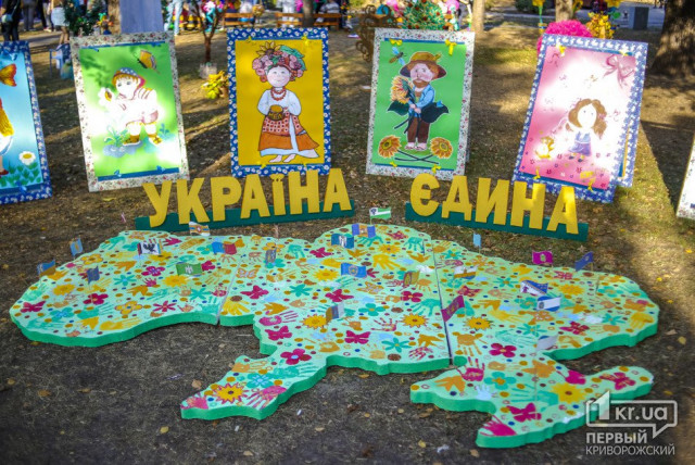 В воскресенье криворожан ждет благотворительный полумарафон, фестиваль козацкой песни, показ военной техники