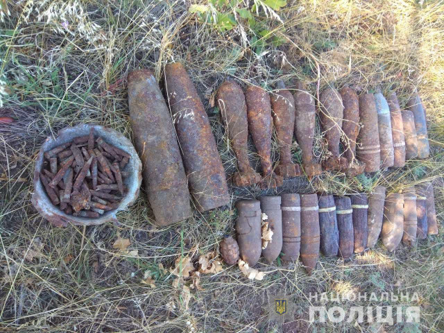 В Криворожском районе аноним сообщил полицейским о боеприпасах