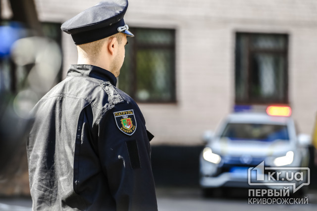 После 4-х месяцев учебы в Кривом Роге патрульные приняли присягу на верность народу Украины