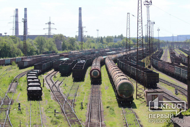 Криворожский промышленный гигант усиливает дефицит подвижного состава Укрзалізниці, - заявление