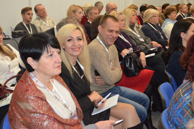 Результатом двухдневного форума ОСМД стал проект резолюции о развитии жилищного сектора на Днепропетровщине
