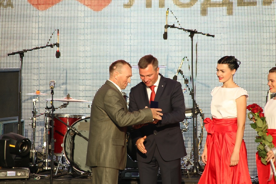Шесть сотрудников криворожских ГОКов награждены «Золотой звездой Метинвеста»