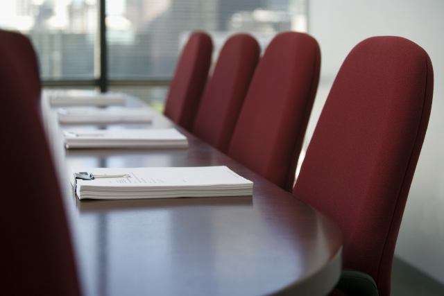 Криворожская избирательная комиссия проведет заседание без своего главы