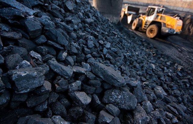 Угля на Приднепровской и Криворожской ТЭС хватит до середины января