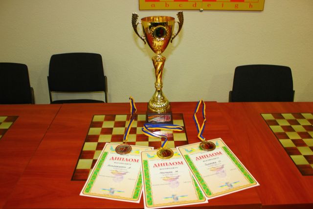 В Кривом Роге прошел финал чемпионата по классическим шахматам
