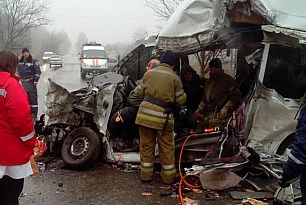Жуткое ДТП на Днепропетровщине: Погибли три человека
