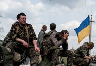 Скандал вокруг 17 ОТБр: жены военных требуют у Муженка не переводить их мужей на постоянную службу на восток Украины