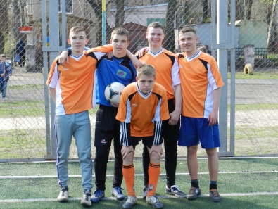 Криворожские правоохранители провели соревнования по мини-футболу среди молодежи