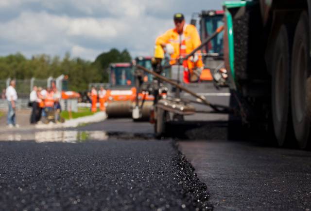 В Днепропетровской области завершается самый масштабный ремонт дорог, - ОГА