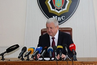 Криворожане приехали в Днепропетровск чтобы сообщить генералу милиции о «крышевании» наркоточек
