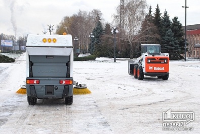Криворожские активисты получили ответ от прокуратуры и городского исполкома на запрос о стоимости уборки снега в городе