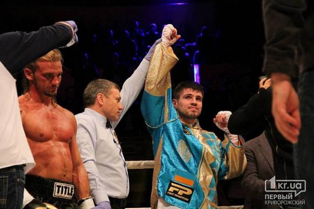 «Украинский лев» Евгений Хитров проведет защиту чемпионского титула в начале 2016 года