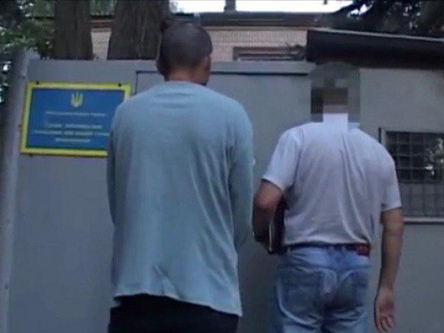 Освобожденного военнопленного жителя Днепропетровской области подозревают в уголовном преступлении