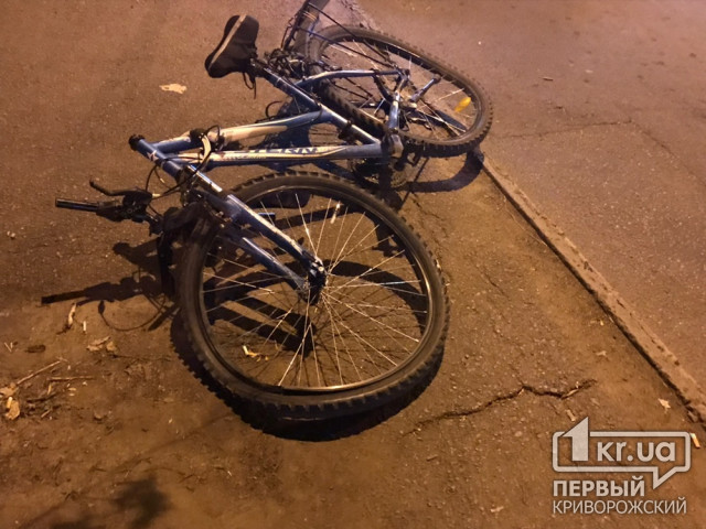 ДТП в Кривом Роге: велосипедист получил травму головы в результате столкновения с мотоциклом