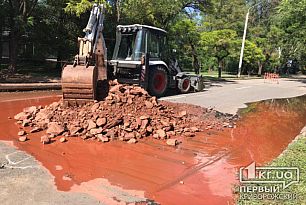 В Кривом Роге невозможен проезд по улице с односторонним движением