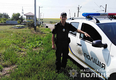 Фото девочки которая бросилась под поезд