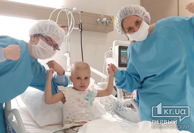 Житель Германии стал донором для криворожанки, которая нуждалась в трансплантации костного мозга