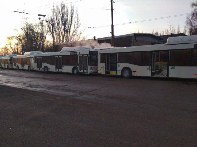 По каким маршрутам будут ездить новые коммунальные автобусы в Кривом Роге